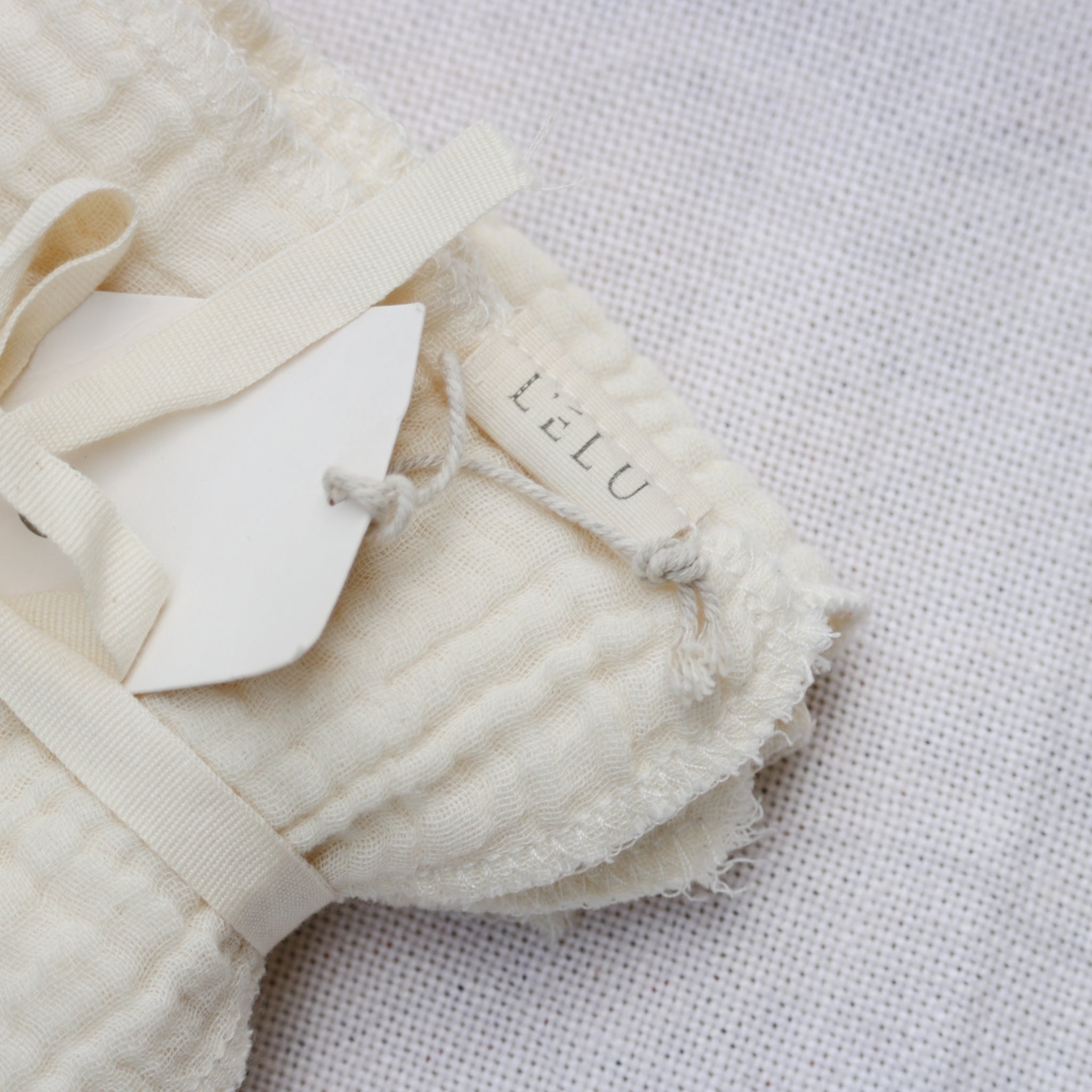 Silk & Snow Face Towel